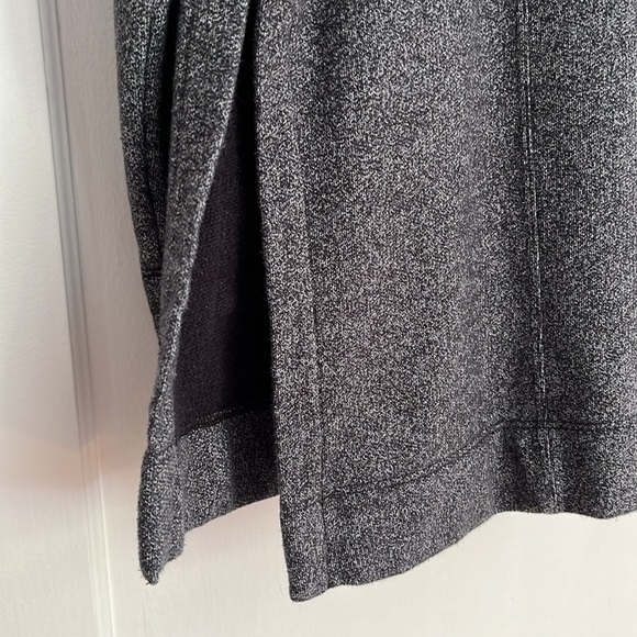 LOLE oversized Grey fleece open cardigan sweater with pockets. Size XS - Picture 11 of 12